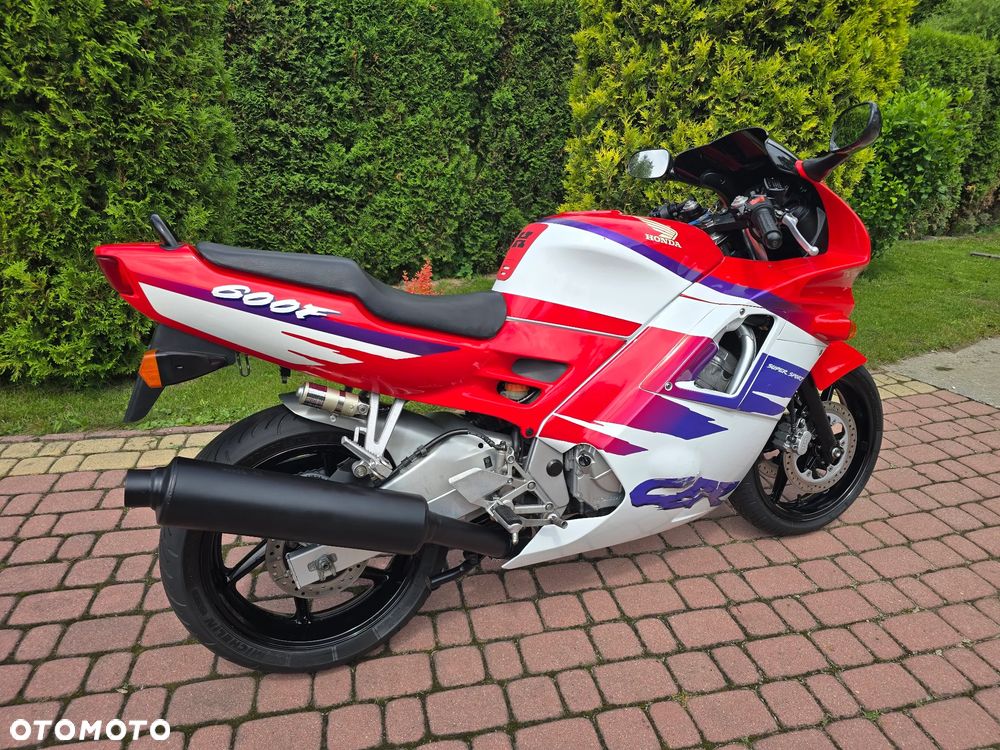 Honda CBR - 6
