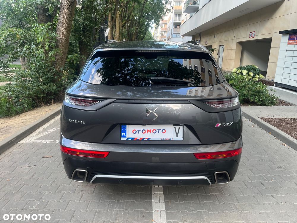 DS Automobiles DS 7 Crossback 1.6 E-Tense Performance Line + - 7
