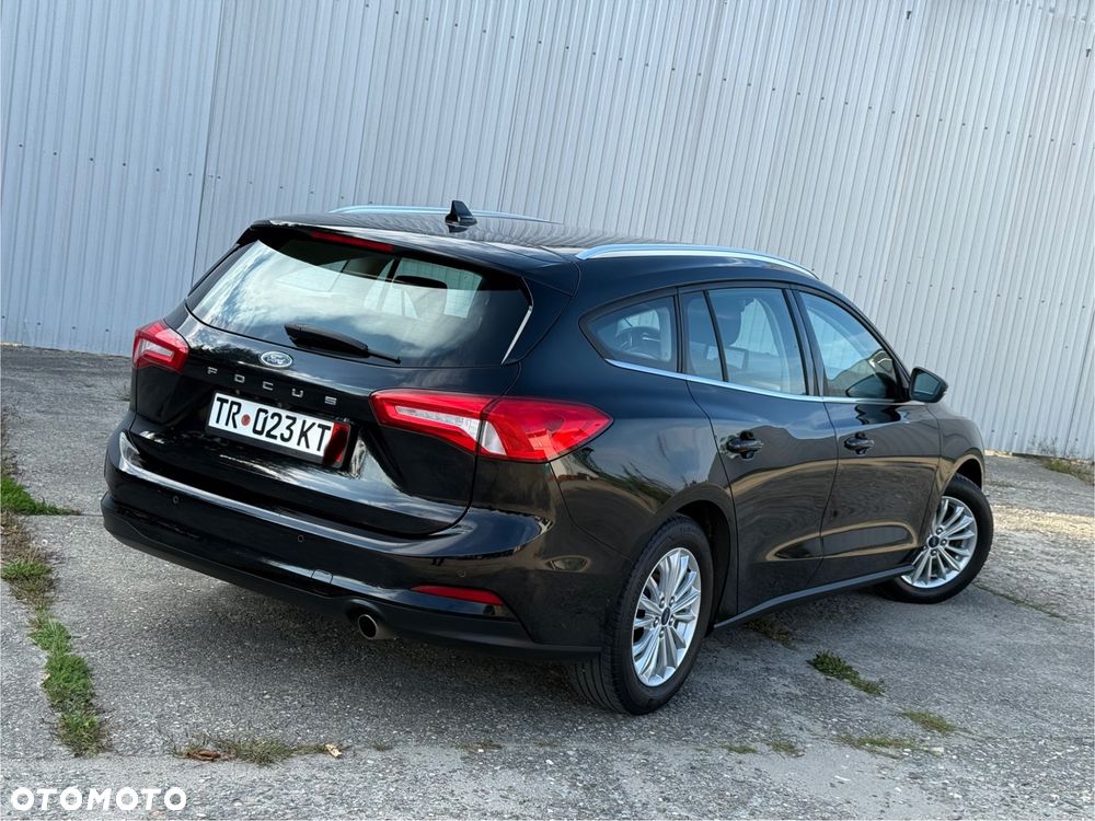 Ford Focus 1.5 EcoBlue Start-Stopp-System TITANIUM - 24