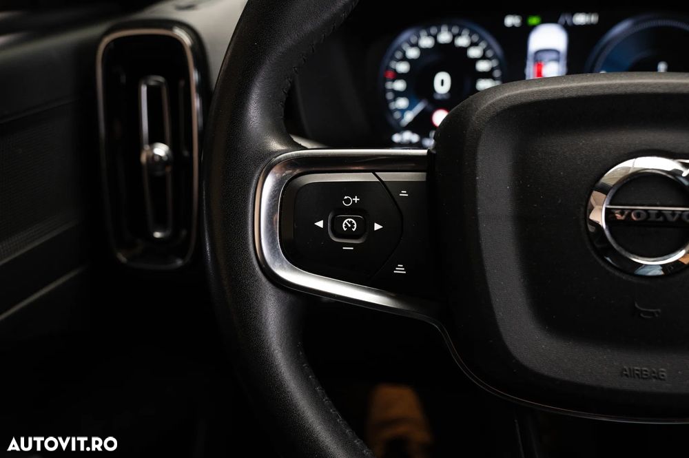 Volvo XC 40 T5 Recharge DKG Inscription - 24