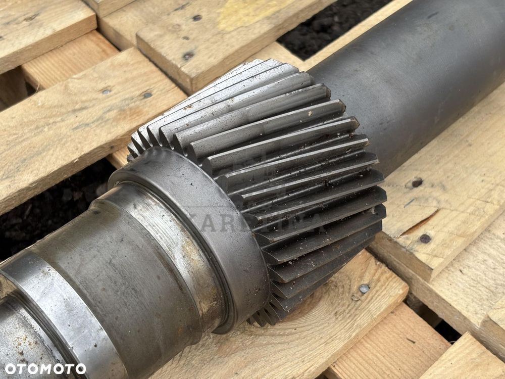 John Deere 9370R 9420R 9420RX 9470RX 9570R Wał Wejściowy Skrzyni Power Shift R559523 - 3