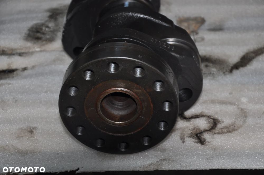 WAŁ GŁOWICA Tłok  SILNIK  PERKINS Y6 JCB FASTRACK - 3