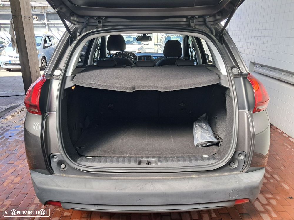 Peugeot 2008 1.2 PureTech Allure - 16