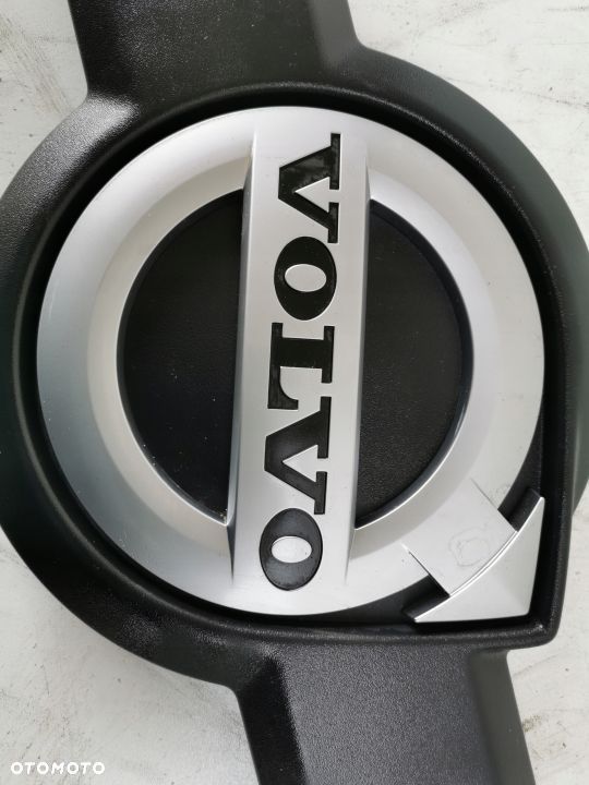 EMBLEMAT ZNACZEK VOLVO FH13 ORYGINAŁ - 1