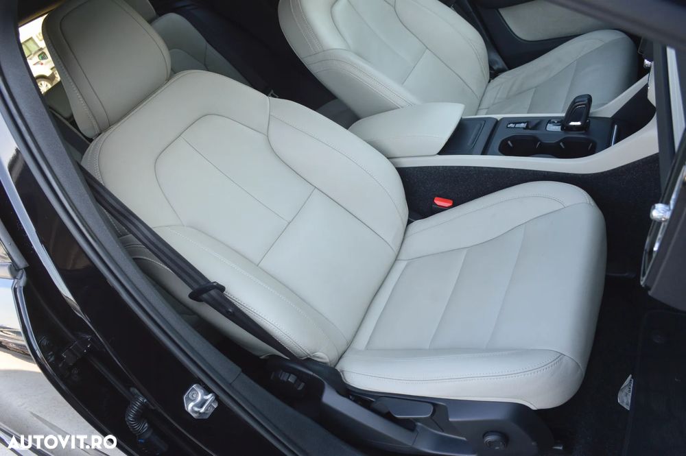 Volvo XC 40 D4 AWD Inscription - 30