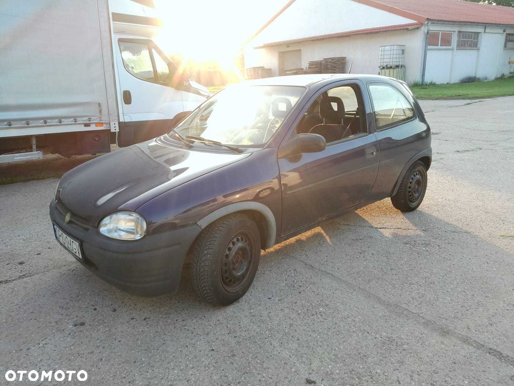 Opel Corsa - 4