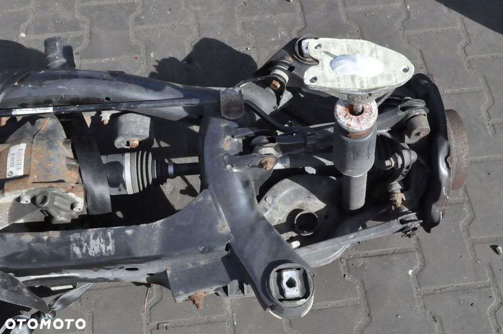 BMW F20 F21 2.0D ZAWIESZENIE BELKA TYŁ + PÓŁOSIE + MOST 7605587 2.93 - 3