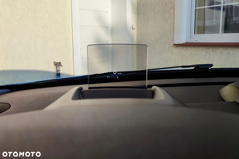 Peugeot 3008 1.6 BlueHDi Allure S&S EAT6 - 12