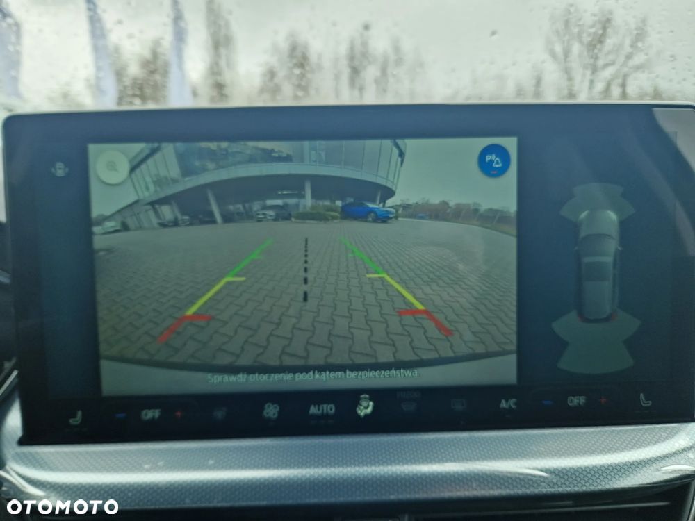 Ford Focus 1.0 EcoBoost mHEV Active X - 17