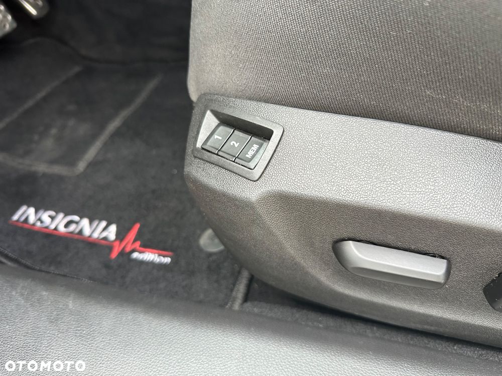 Opel Insignia 2.0 CDTI Edition 4x4 S&S - 17