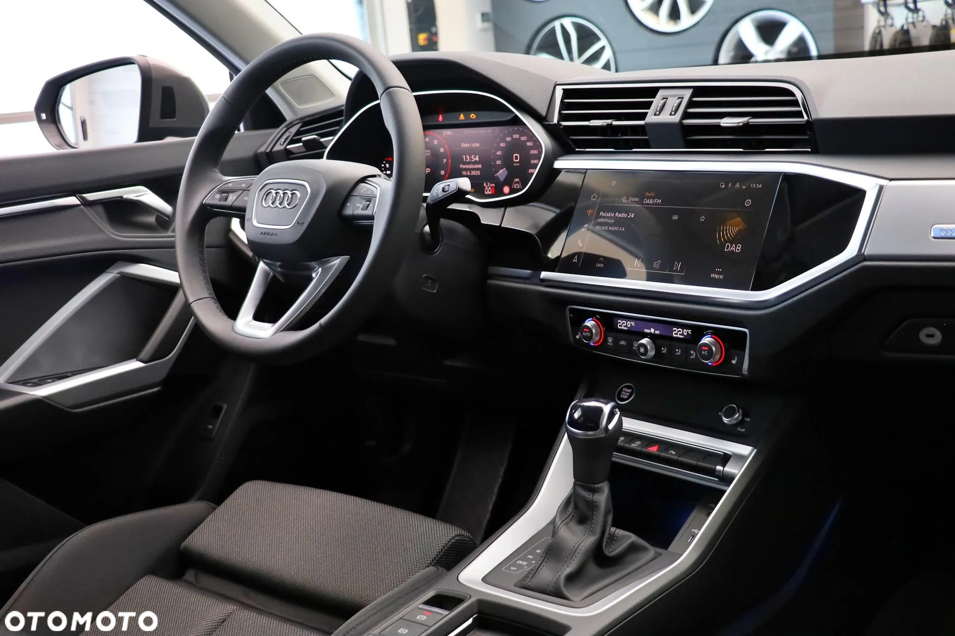 Audi Q3 35 TFSI S line S tronic - 24