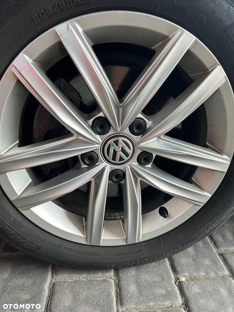 Volkswagen Golf 1.6 TDI BMT Highline - 8