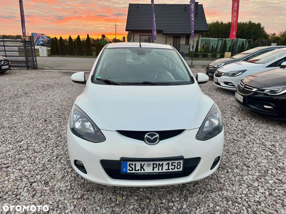 Mazda 2 - 13
