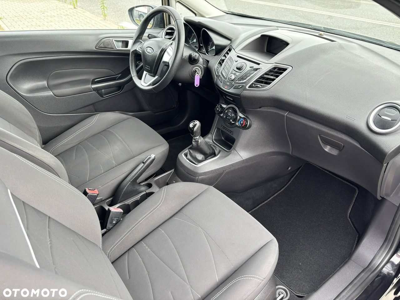 Ford Fiesta - 11
