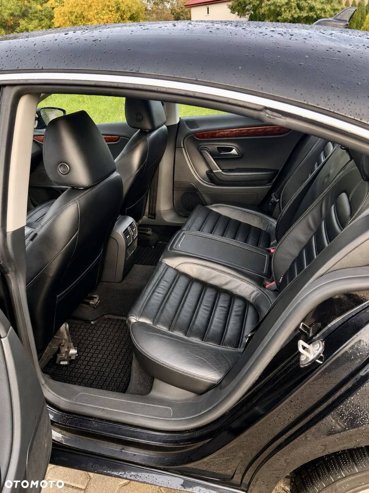 Volkswagen Passat CC - 2