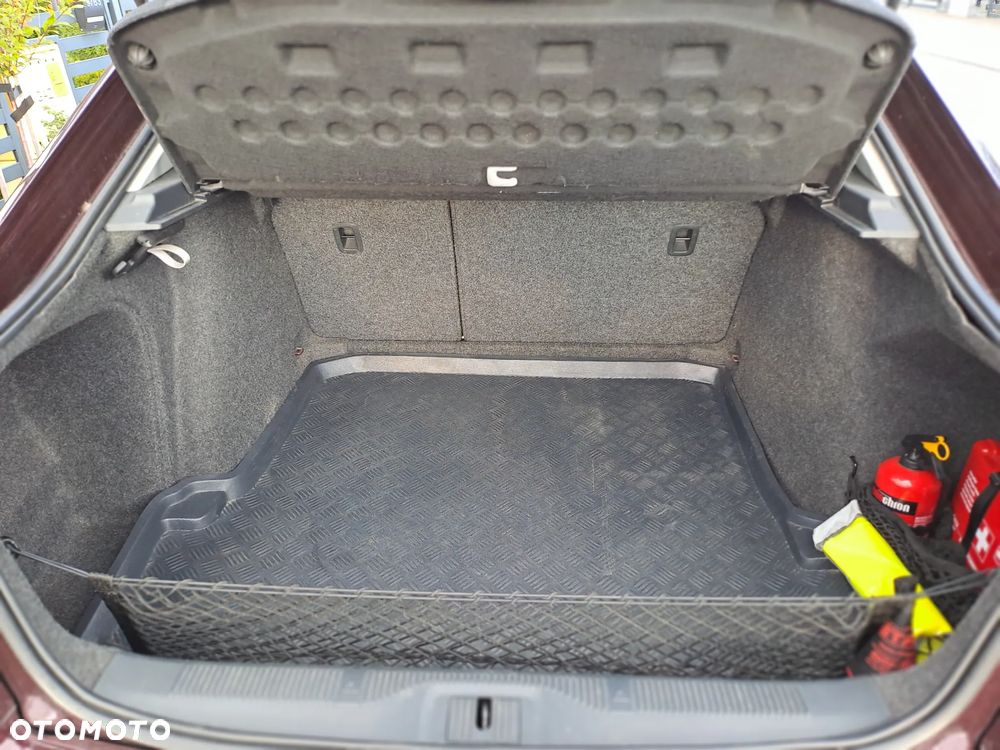 Skoda Octavia 1.6 Ambition - 16