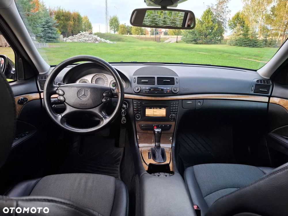 Mercedes-Benz Klasa E - 11