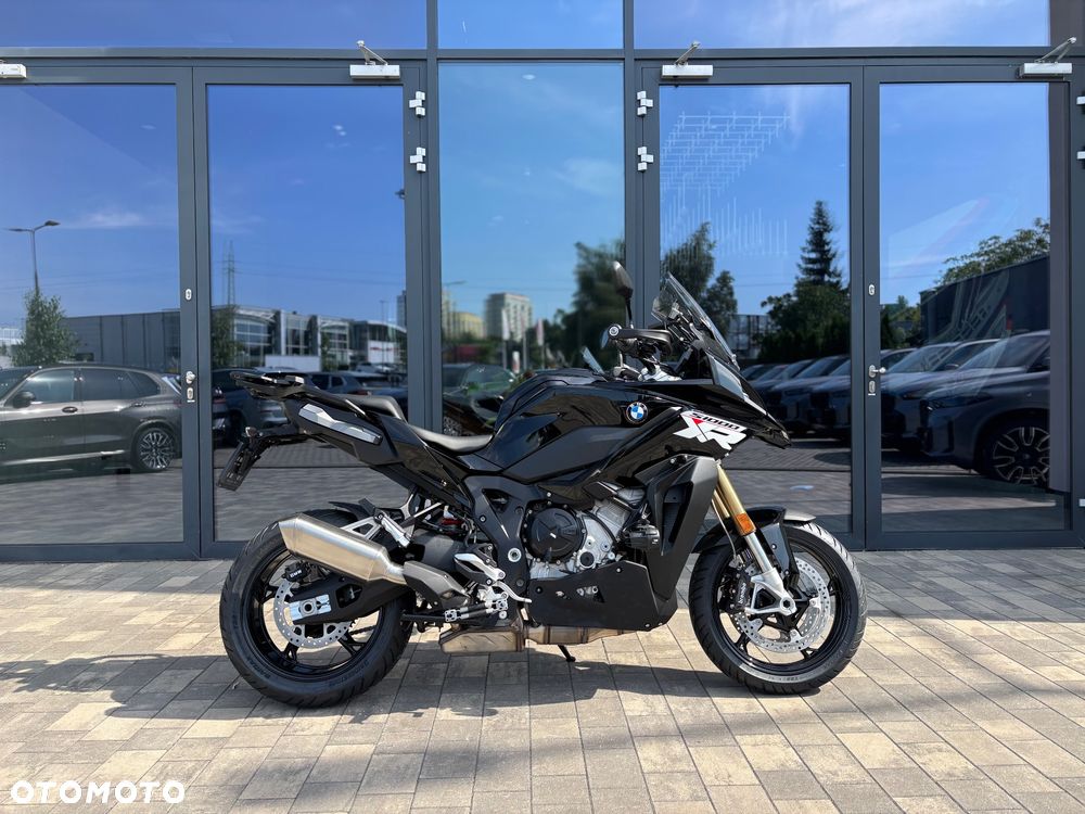 BMW XR - 2