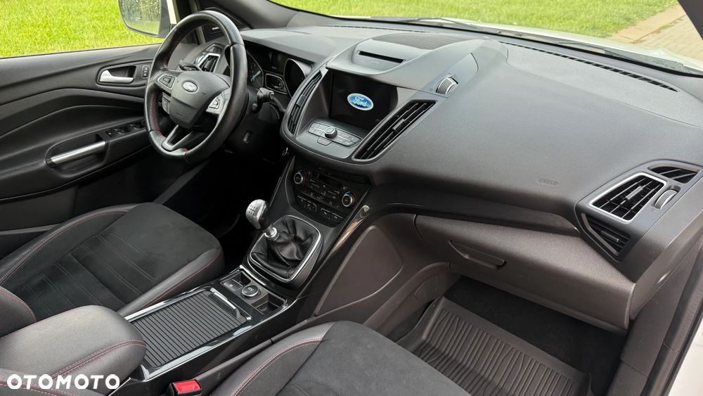 Ford Kuga 1.5 EcoBoost FWD ST-Line Black ASS MMT6 - 10