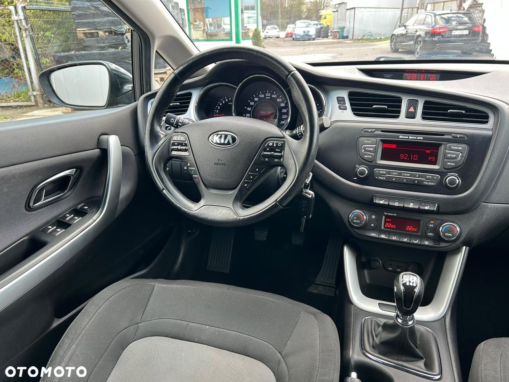 Kia Ceed 1.4 CVVT Vision - 26