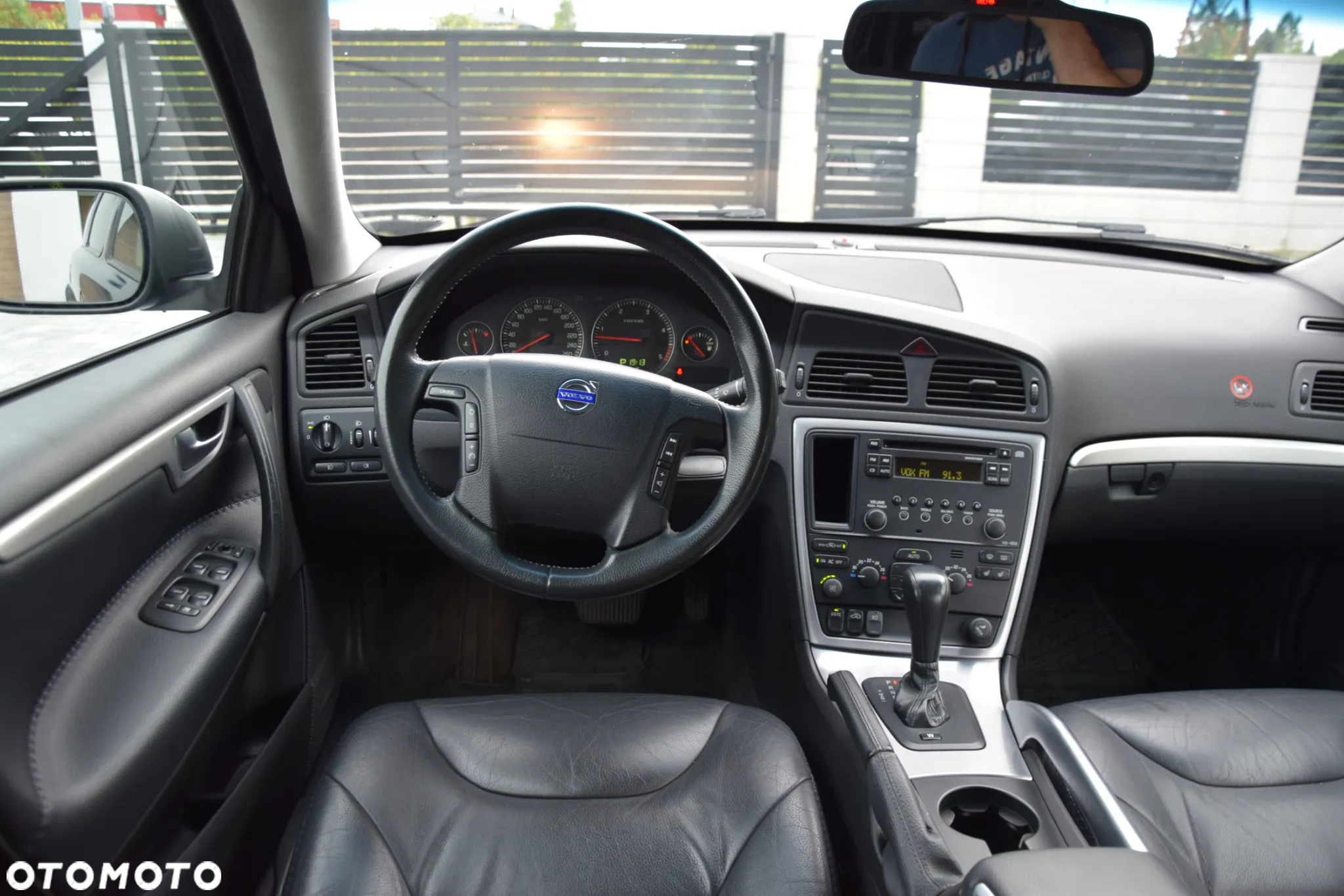 Volvo XC 70 D5 AWD Momentum - 32