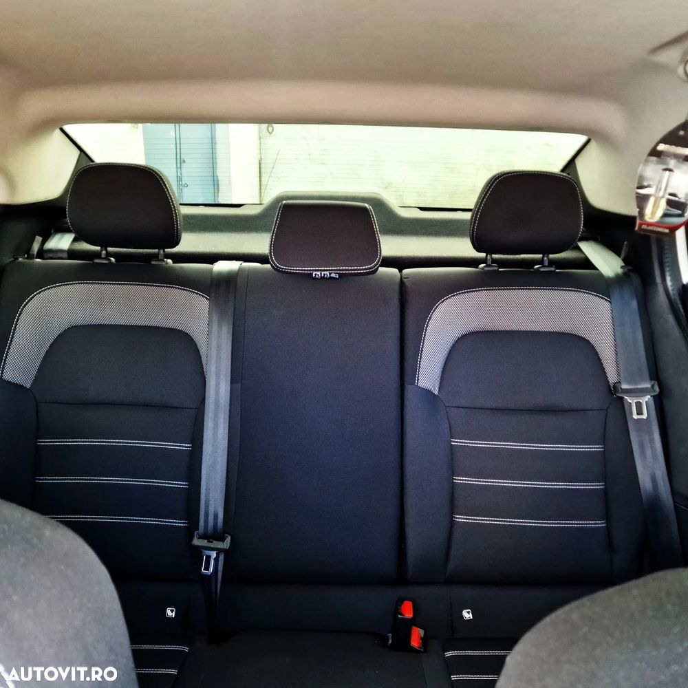 Dacia Logan TCe 90 MT6 Journey+ - 14