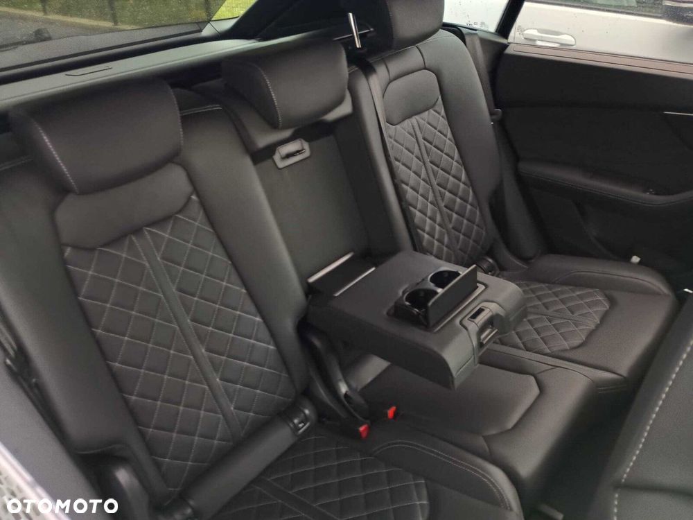 Audi Q8 - 14