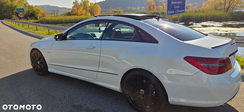 Mercedes-Benz Klasa E 350 CGI BlueEff - 10