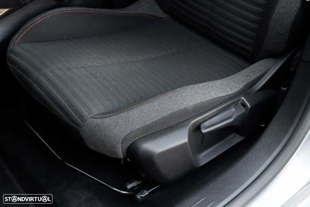 Peugeot e-208 50 kWh Active - 23