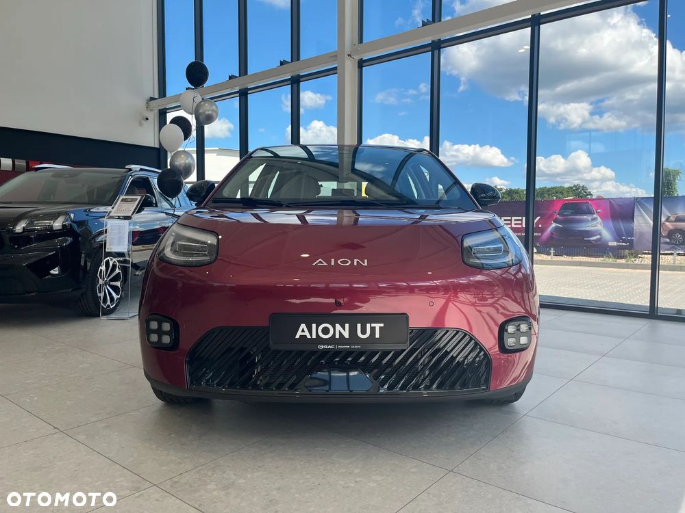 GAC AION UT - 2