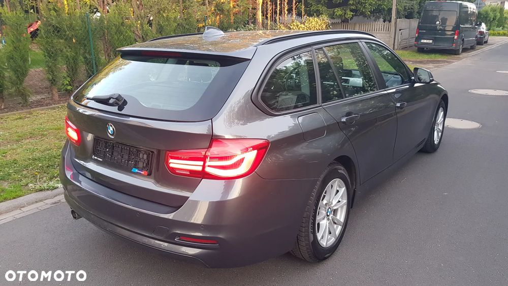 BMW Seria 3 - 17