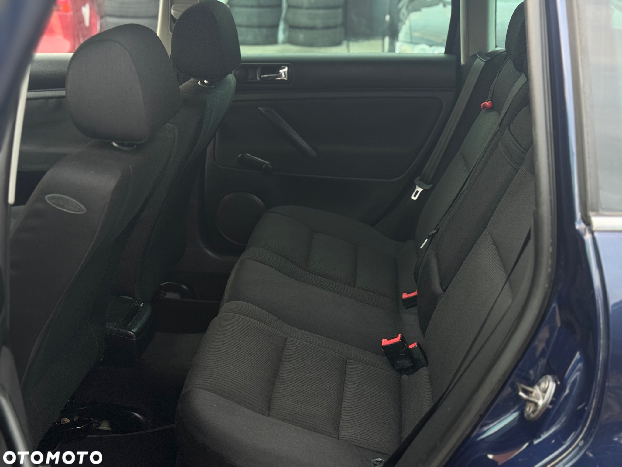 Volkswagen Passat 1.9 TDI Comfortline - 27