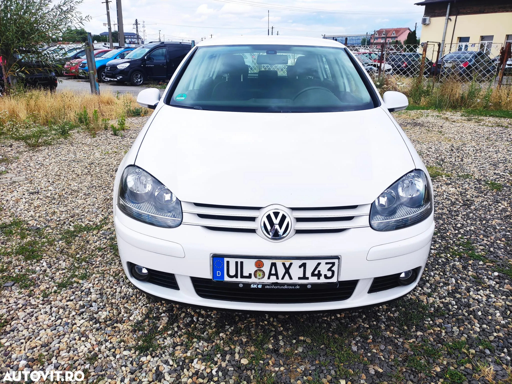 Volkswagen Golf - 2