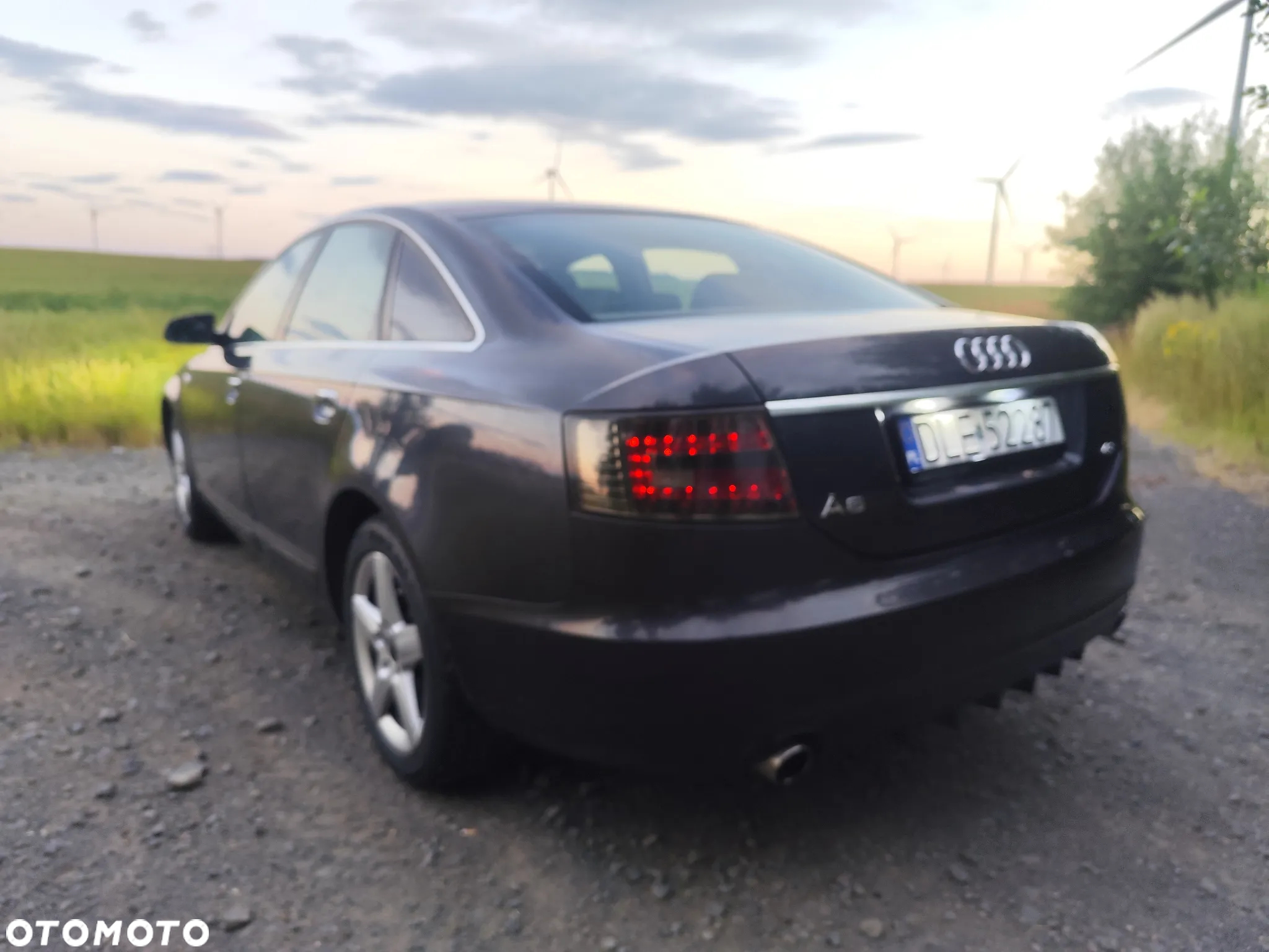 Audi A6 2.4 - 2