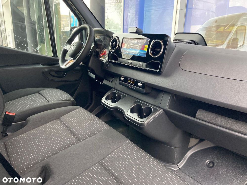 Mercedes-Benz Sprinter 317 CDI - 17