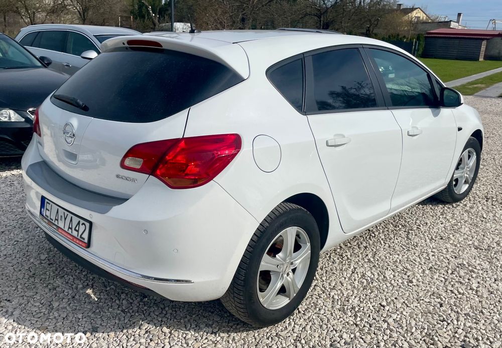 Opel Astra 1.6 D Start/Stop Active - 21