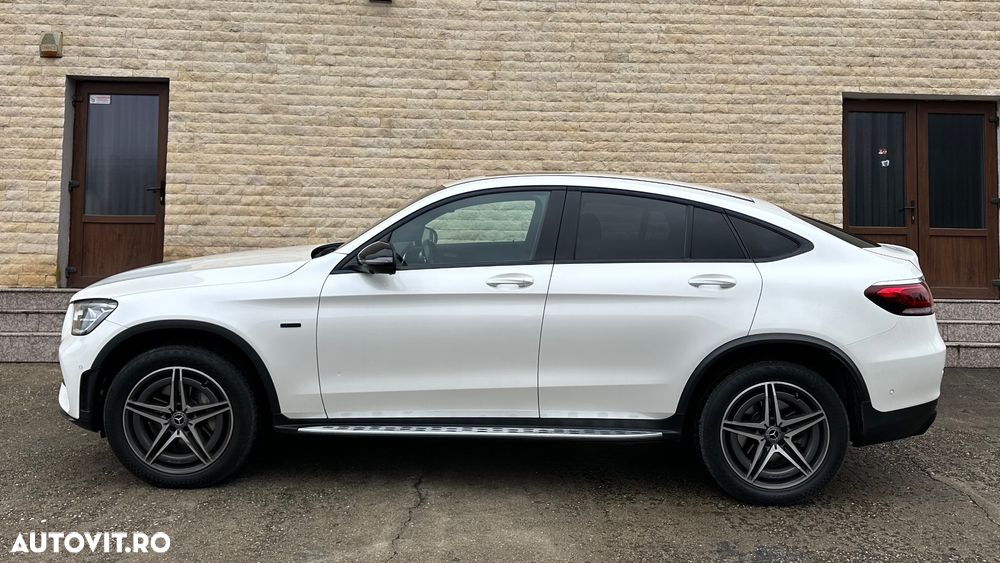 Mercedes-Benz GLC Coupe 350 e 4Matic 7G-TRONIC AMG Line - 11