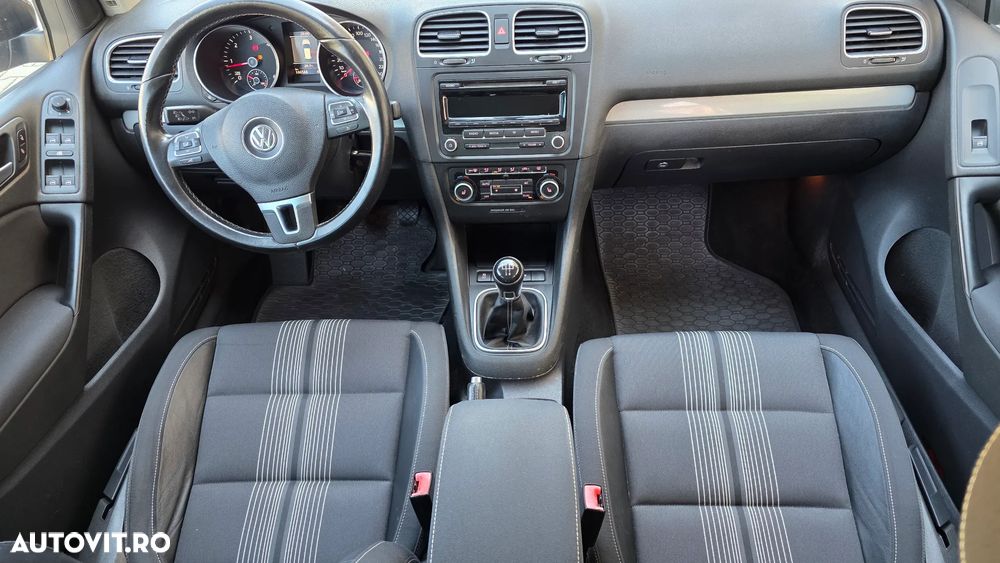Volkswagen Golf 1.6 TDI BlueMotion Technology Comfortline - 6
