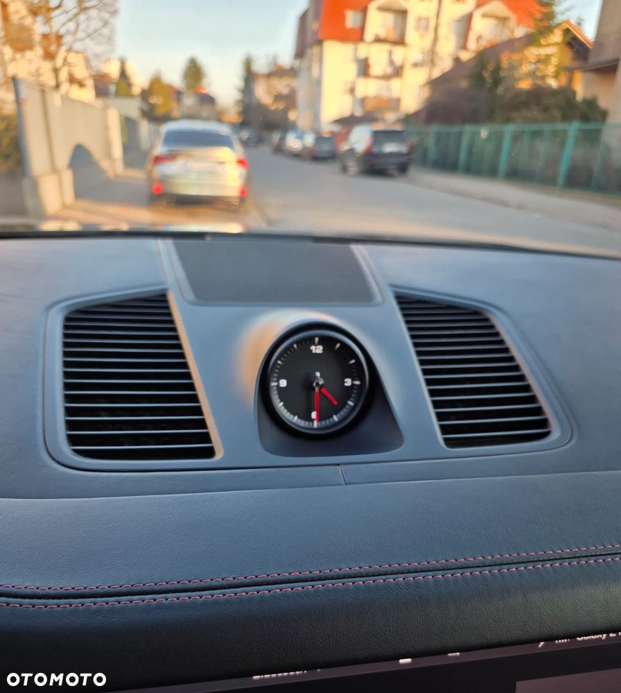 Porsche Cayenne Tiptronic S Platinum Edition - 14