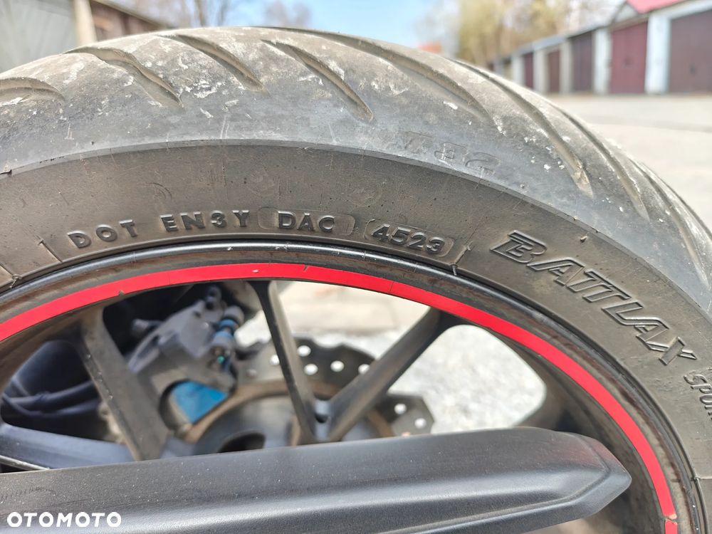 Honda CBR - 11