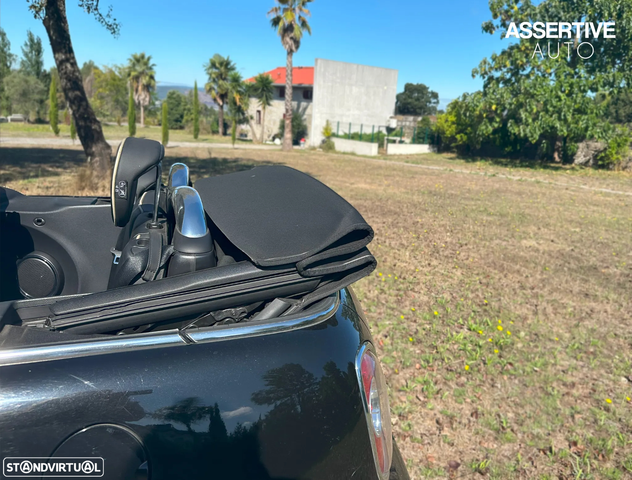 MINI Cabrio Cooper D - 16