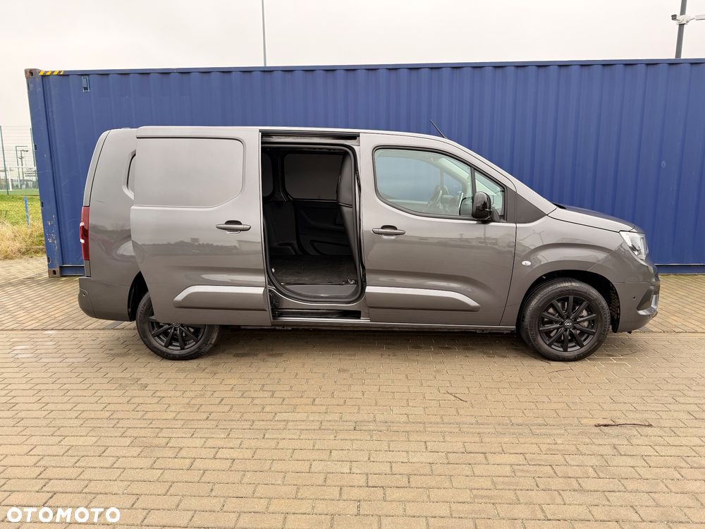 Opel Combo 1.5 D 96kW XL Automatik Edition - 2