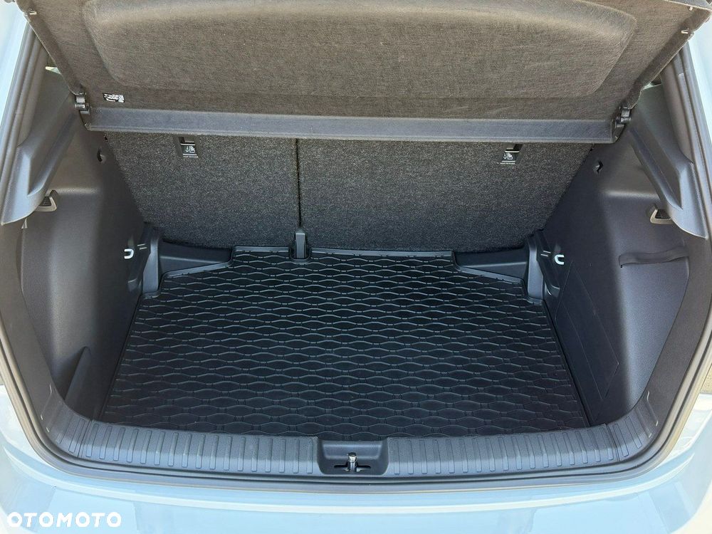 Skoda Fabia 1.0 TSI Monte Carlo DSG - 23