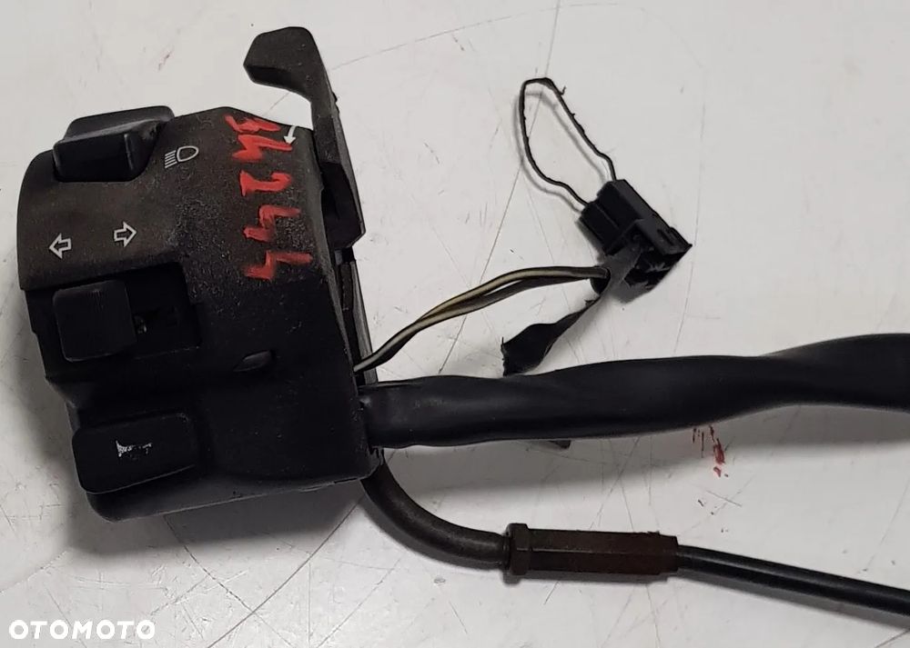 Suzuki SV 650 98-02 Stelaż nadkola tylnego - 1