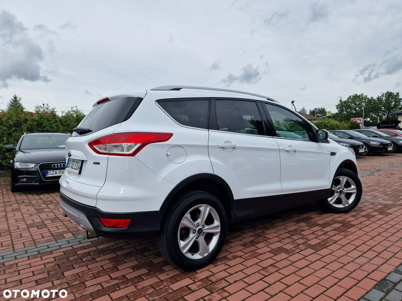 Ford Kuga 1.6 EcoBoost 2x4 Trend - 15