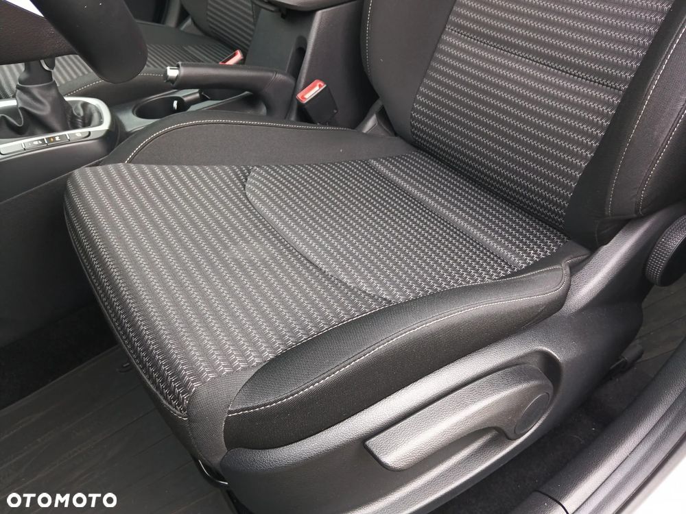 Kia Ceed 1.5 T-GDI M - 15