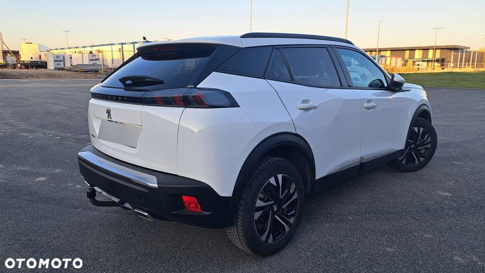 Peugeot 2008 - 4