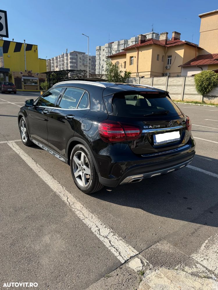 Mercedes-Benz GLA 250 4MATIC Aut. - 5