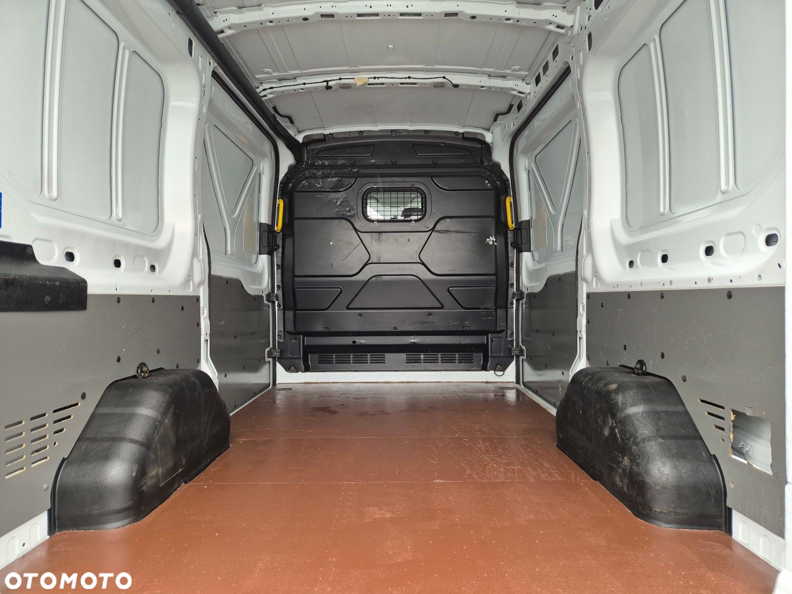 Ford transit L2H2 *49999zł NETTO* 2,0 TdCi/170KM Automat!!! - 12