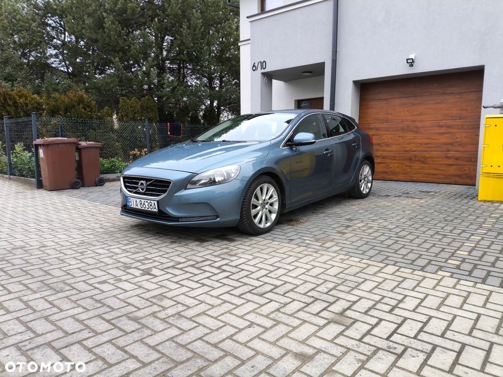 Volvo V40 D2 Summum - 2